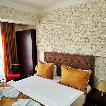 Rose Suite & Hotel Büyükçekmece Exteriör bild